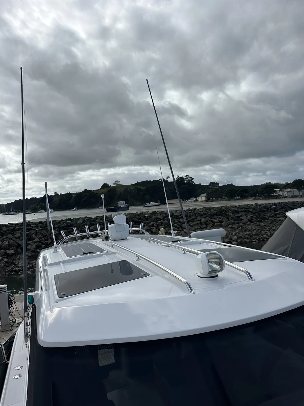 Rayglass 3500 foredeck, stainless rails and radar detailed at the marina — Hull Yeah Detailing